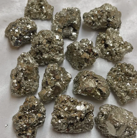 Pyrite Cluster Box - (Q1/A) 1KG Pyrite Cluster Box - (Q1/A) 1KG